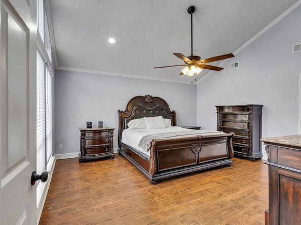 15703 Crestbrook Drive, Houston TX 77059