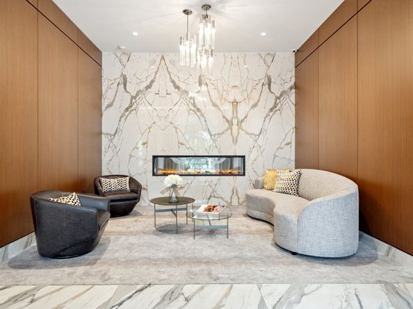 3333 Allen Parkway 1701, Houston TX 77019