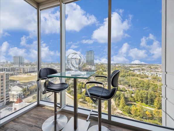 3333 Allen Parkway 1701, Houston TX 77019