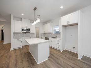 3405 Rebecca Street, Houston TX 77021