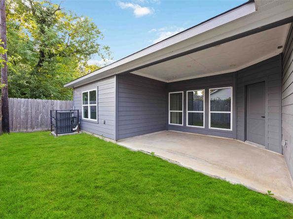 3405 Rebecca Street, Houston TX 77021