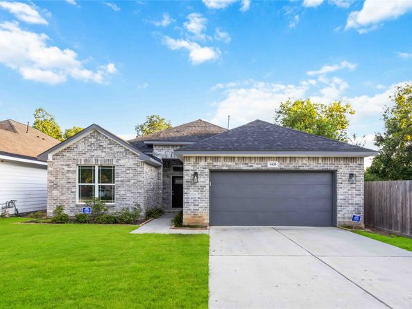 3405 Rebecca Street, Houston TX 77021