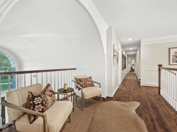 2207 Longmire Road, Conroe TX 77304