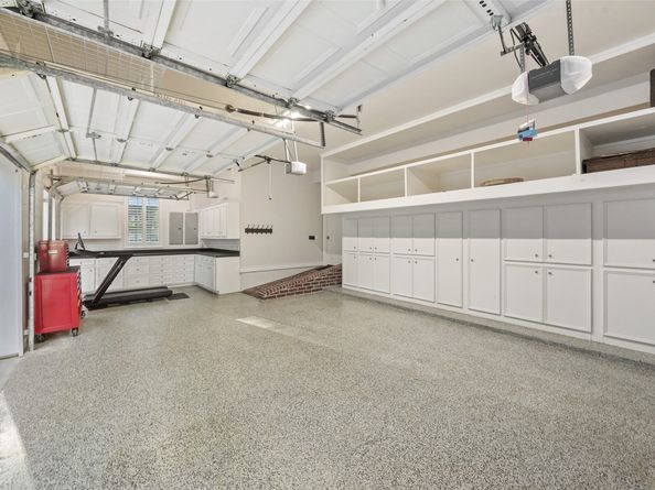 2207 Longmire Road, Conroe TX 77304