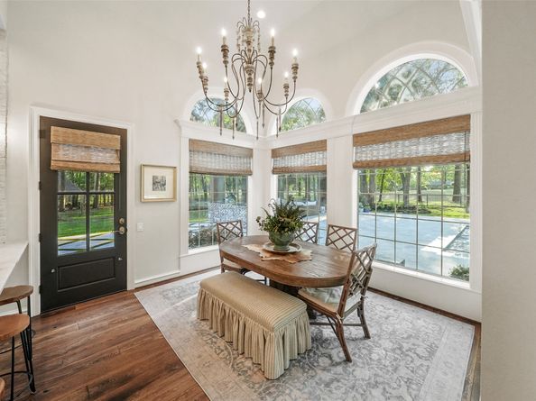 2207 Longmire Road, Conroe TX 77304