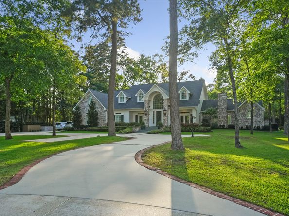 2207 Longmire Road, Conroe TX 77304