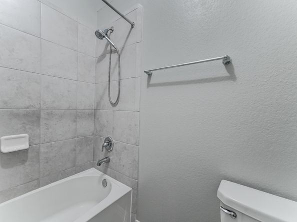 13306 Bardwall Lake Court, Houston TX 77044