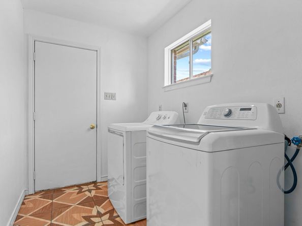 8918 Grape Street, Houston TX 77036