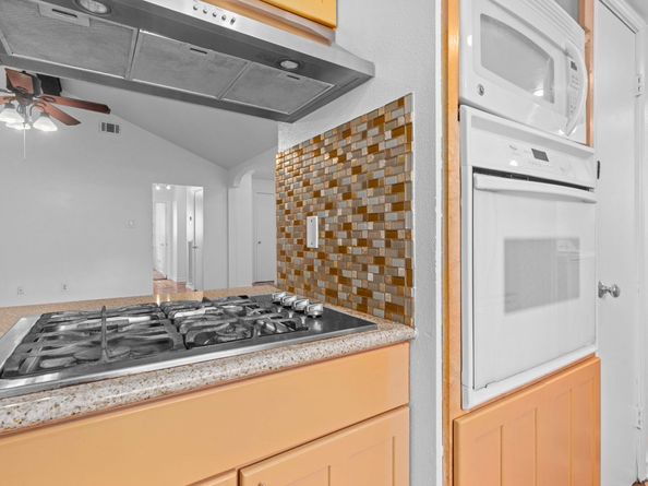 8918 Grape Street, Houston TX 77036