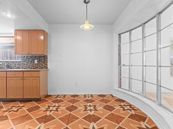 8918 Grape Street, Houston TX 77036