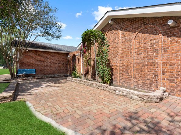 8918 Grape Street, Houston TX 77036