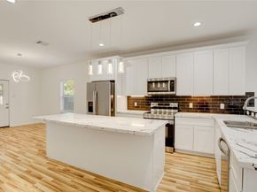 5317 Chennault Road A / B, Houston TX 77033