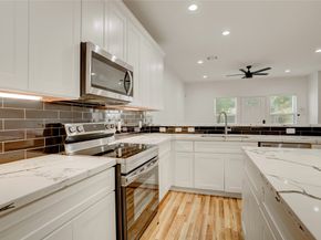 5317 Chennault Road A / B, Houston TX 77033