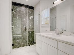 5317 Chennault Road A / B, Houston TX 77033