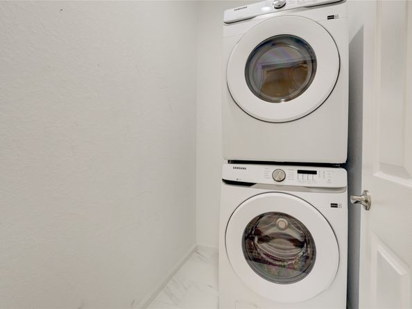 5317 Chennault Road A / B, Houston TX 77033