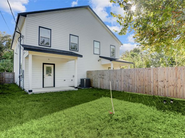 5317 Chennault Road A / B, Houston TX 77033