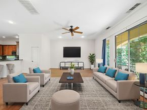 5310 Larkin Street B, Houston TX 77007