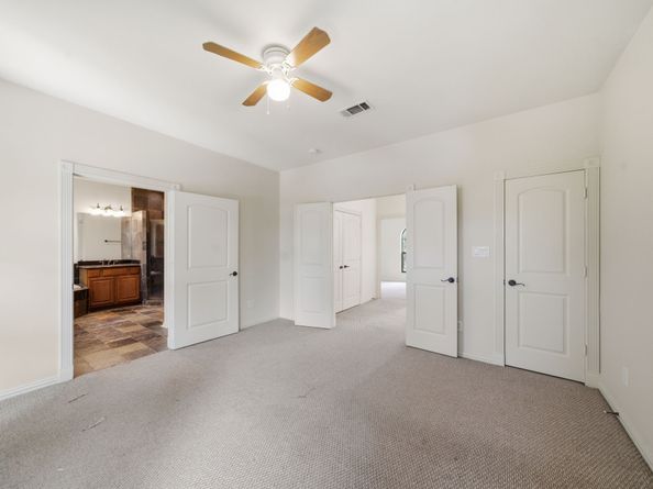 5310 Larkin Street B, Houston TX 77007