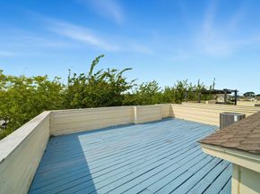 5310 Larkin Street B, Houston TX 77007