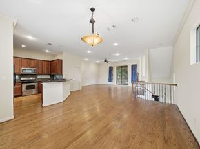 5310 Larkin Street B, Houston TX 77007