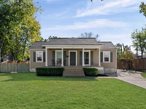 717 Sue Barnett Drive, Houston TX 77018