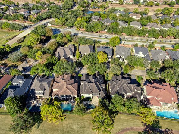 11615 Legend Manor Drive, Houston TX 77082