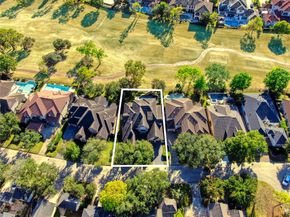 11615 Legend Manor Drive, Houston TX 77082