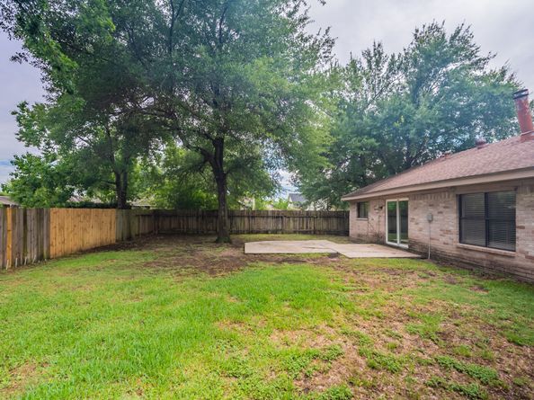 2302 Peaceful Valley Drive, Spring TX 77373