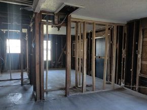 5783 Bellfort Street, Houston TX 77033