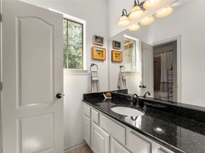 2 Knights Crossing Drive, The Woodlands TX 77382
