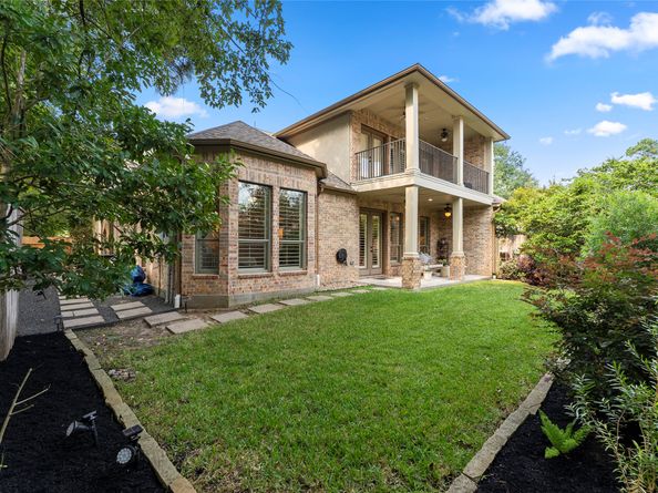2 Knights Crossing Drive, The Woodlands TX 77382