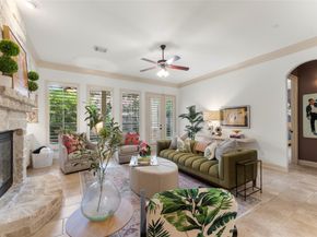 2 Knights Crossing Drive, The Woodlands TX 77382