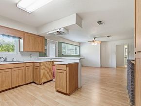 5622 W 43rd Street, Houston TX 77092