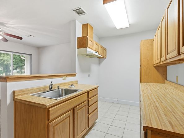 5622 W 43rd Street, Houston TX 77092