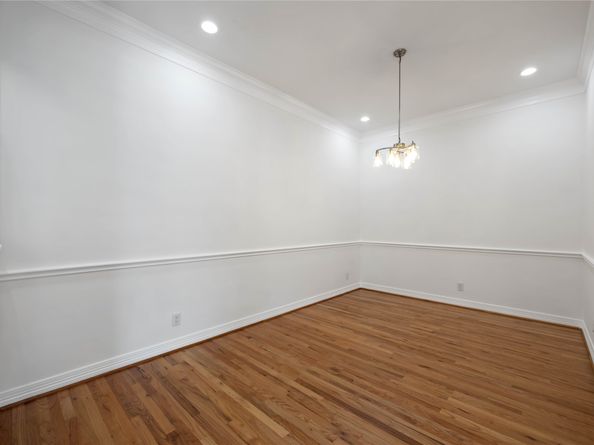 2827 Briarhurst Park, Houston TX 77057