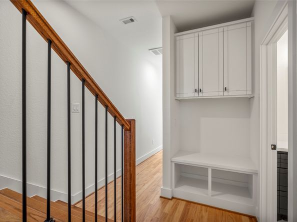 6324 Del Rio Street, Houston TX 77021