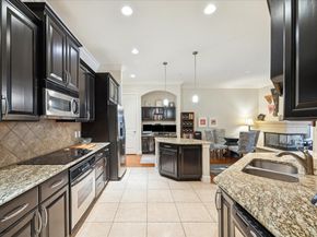 2120 Kipling Street 406, Houston TX 77098