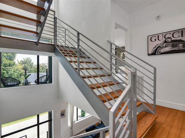 1411 Hickory Street, Houston TX 77007