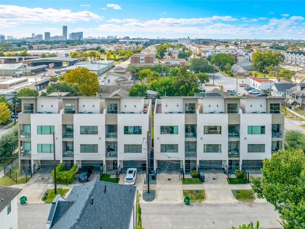 1411 Hickory Street, Houston TX 77007