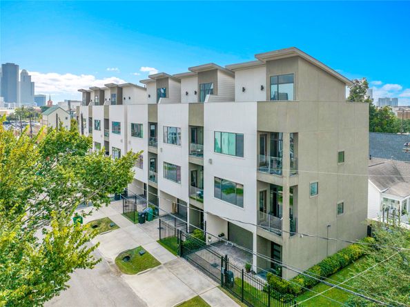 1411 Hickory Street, Houston TX 77007