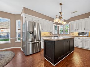 1519 Lofty Maple Trail, Houston TX 77345