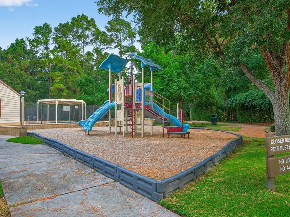 1519 Lofty Maple Trail, Houston TX 77345