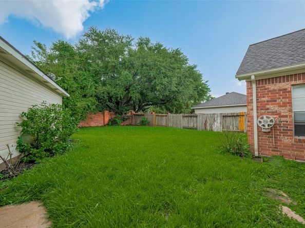 1615 Monvale Lane, Sugar Land TX 77479