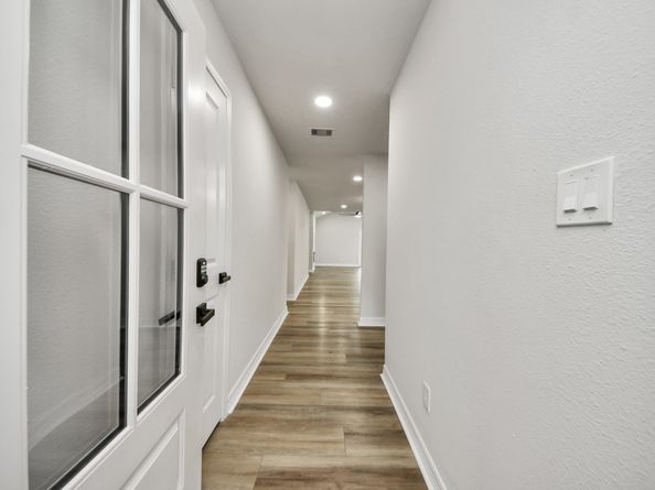 4311 Goldfinch Street, Houston TX 77035