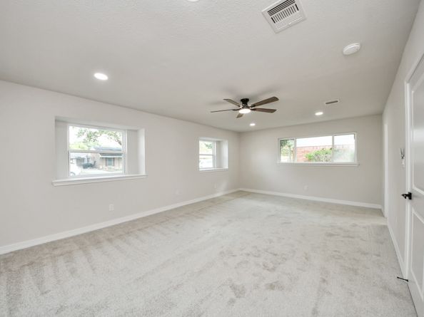 4311 Goldfinch Street, Houston TX 77035