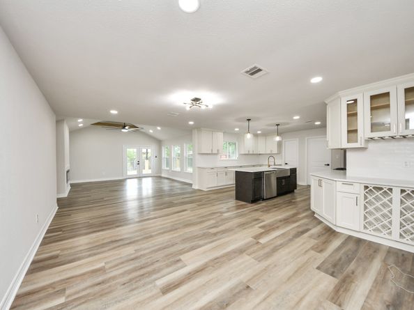 4311 Goldfinch Street, Houston TX 77035