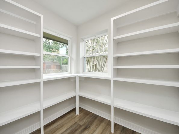 4311 Goldfinch Street, Houston TX 77035