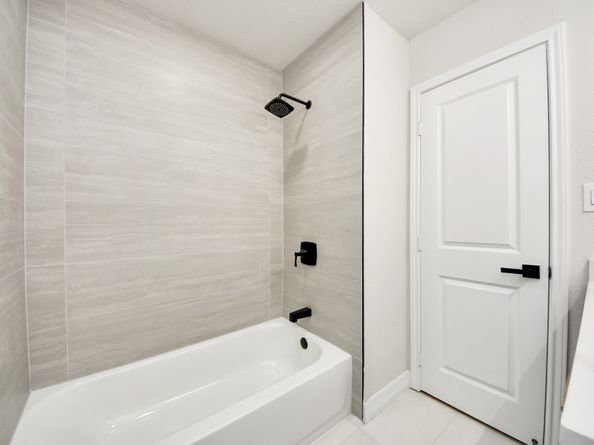 4311 Goldfinch Street, Houston TX 77035