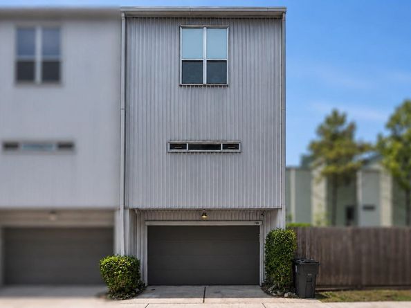 708 Ruthven Street, Houston TX 77019