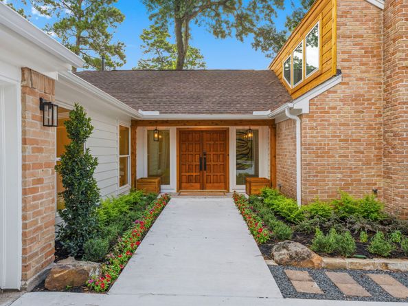 76 Woodhaven Wood Drive, The Woodlands TX 77380